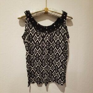 New Elementz Womens Small Crochet Studded Neck Sleeveless Top Geometric Black